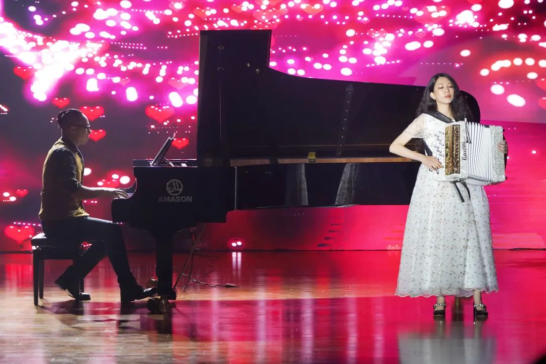 第三届珠江艾茉森数码钢琴国际大赛总决赛及颁奖音乐会圆满落幕！(图29)